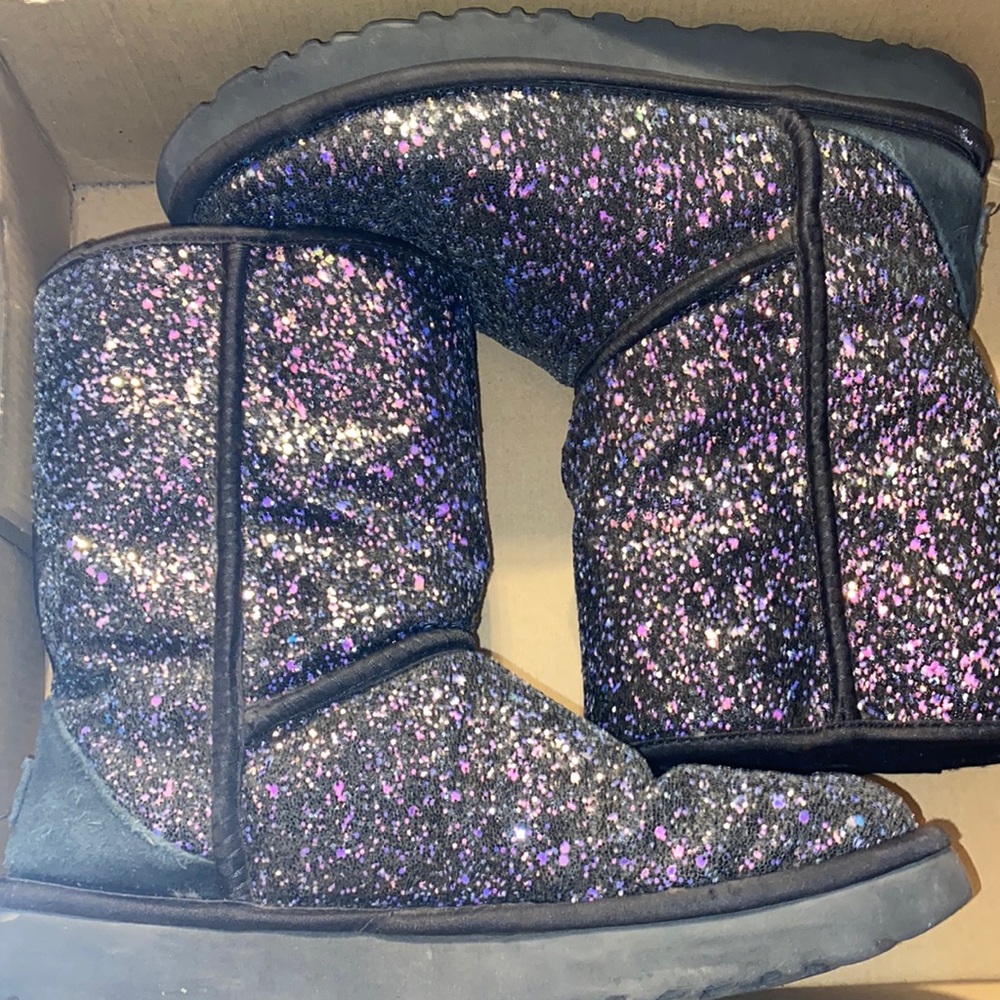 Ugg classic cosmos